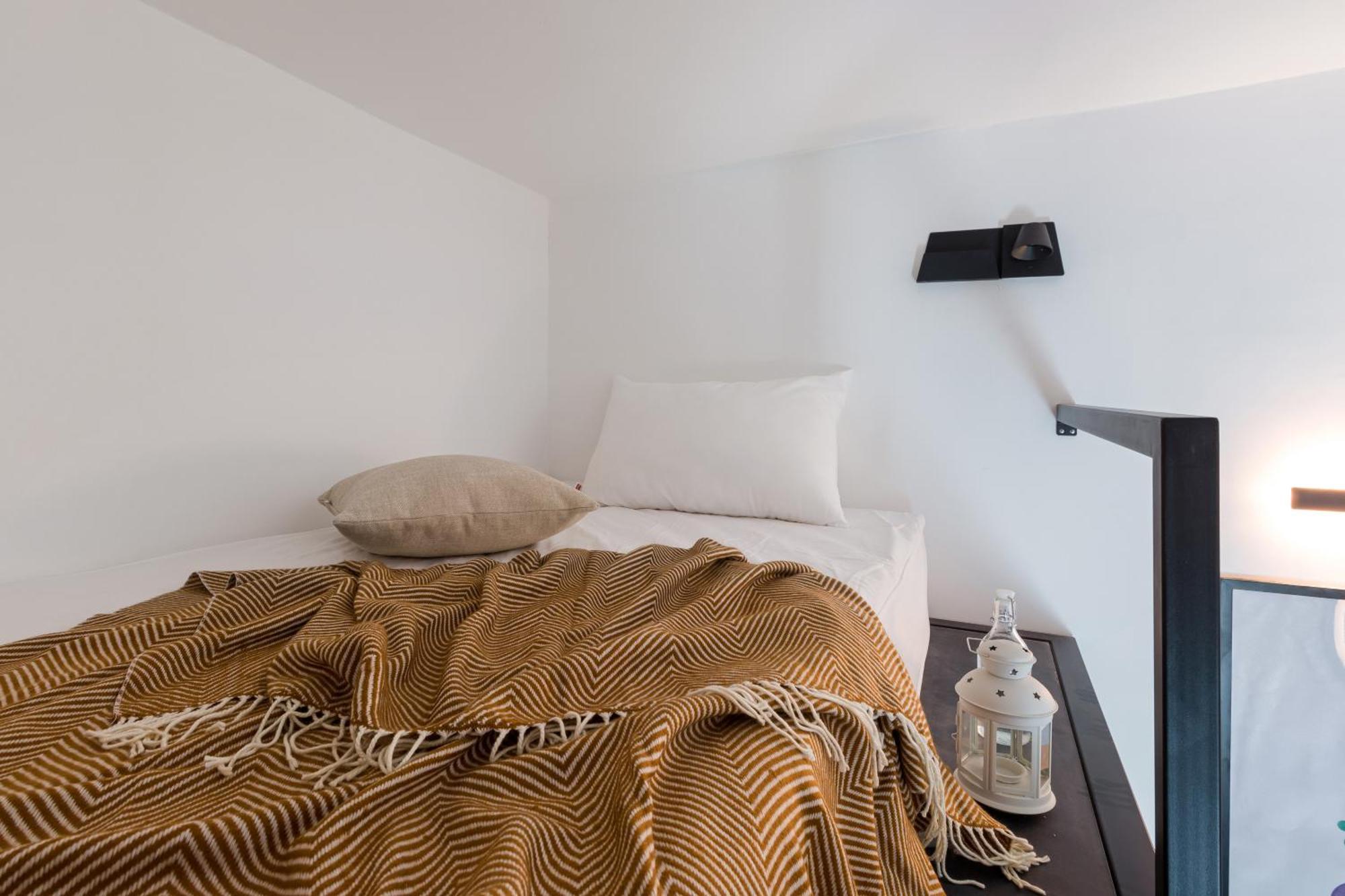 Rumah tetamu Upstairs Downstairs Coliving Bukit Bintang Kuala Lumpur